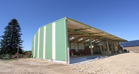 Hangar de stockage, bardage tle bac acier